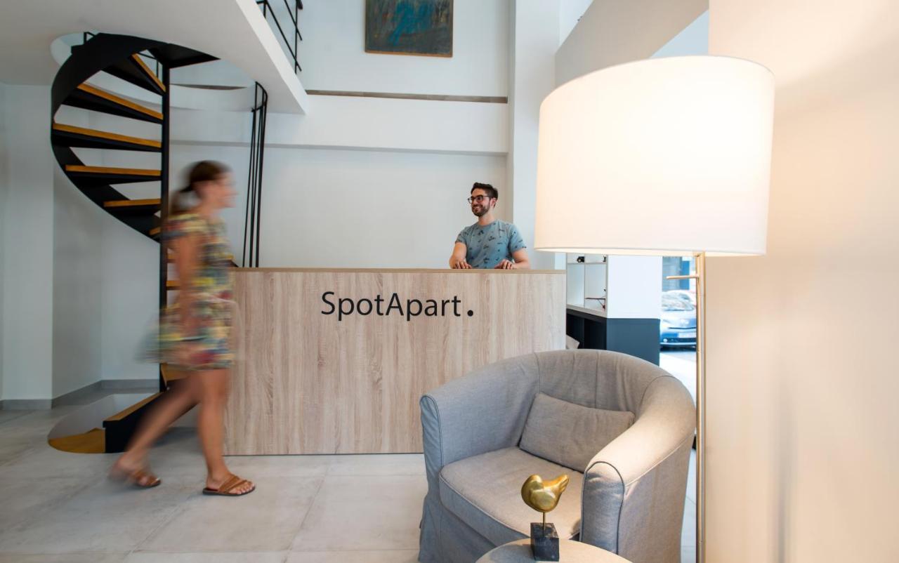 Spot Apart Aparthotel Atene Esterno foto